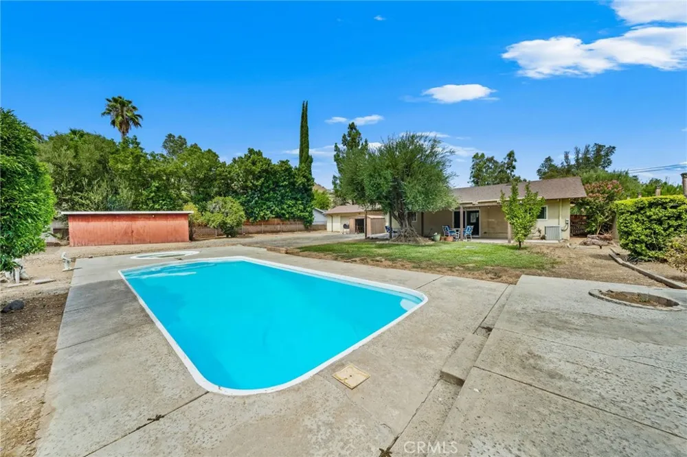 26985 Meridian Street Hemet, CA 92544