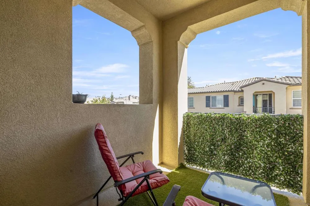 1800 E Lakeshore #1212 Lake Elsinore, CA 92530