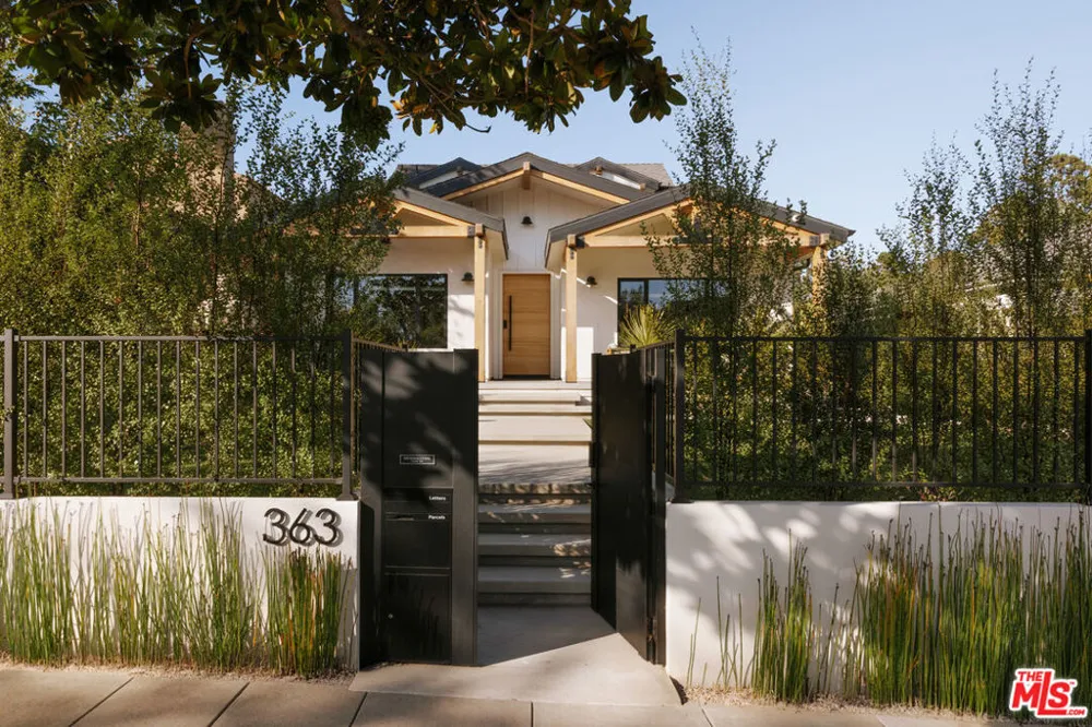 363 22nd Street Santa Monica, CA 90402
