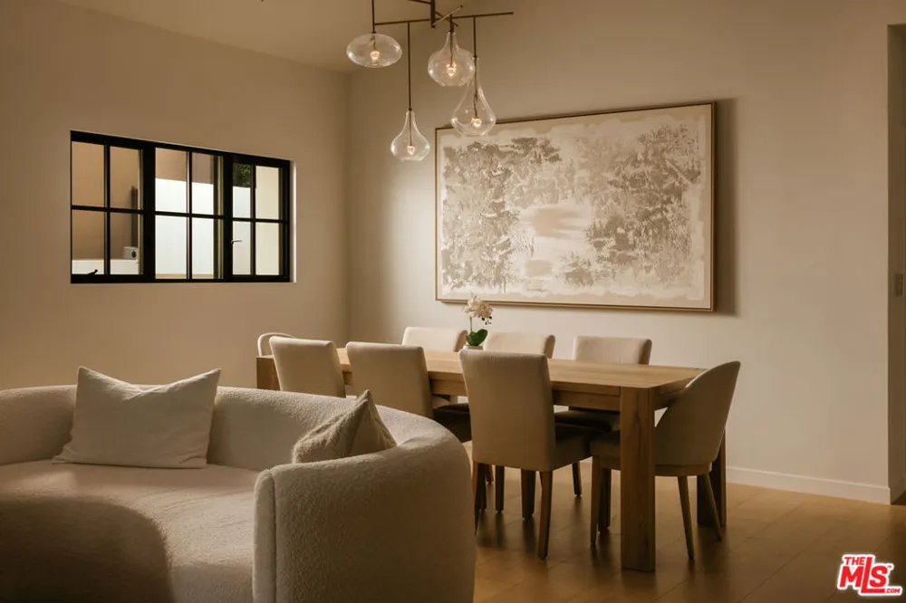 363 22nd Street Santa Monica, CA 90402