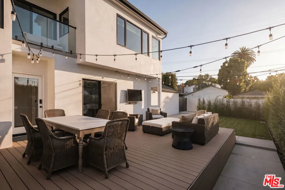 363 22nd Street Santa Monica, CA 90402