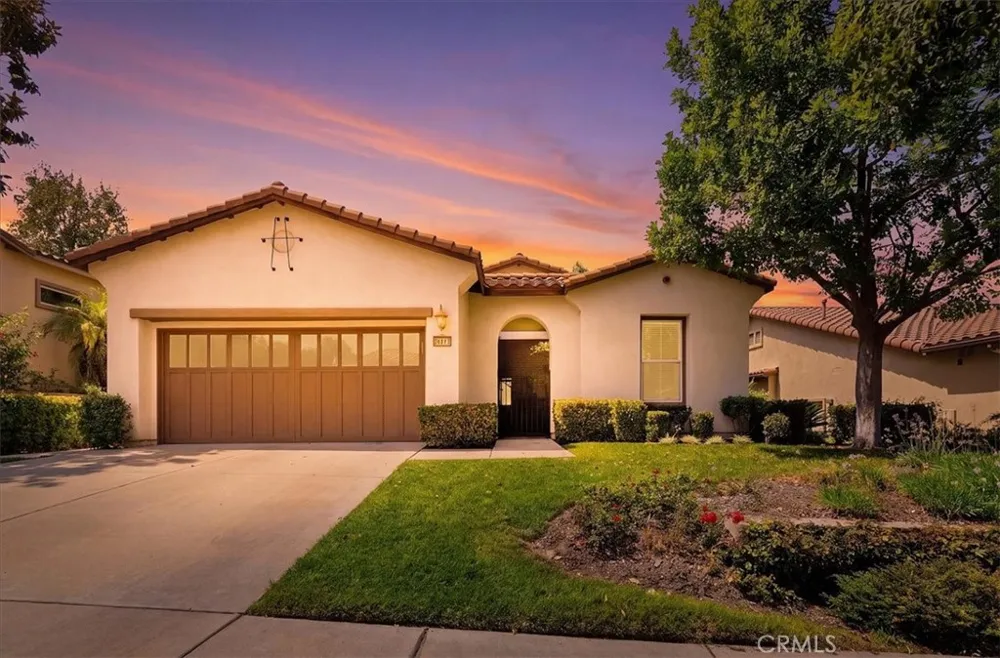 24211 Whitetail Corona, CA 92883