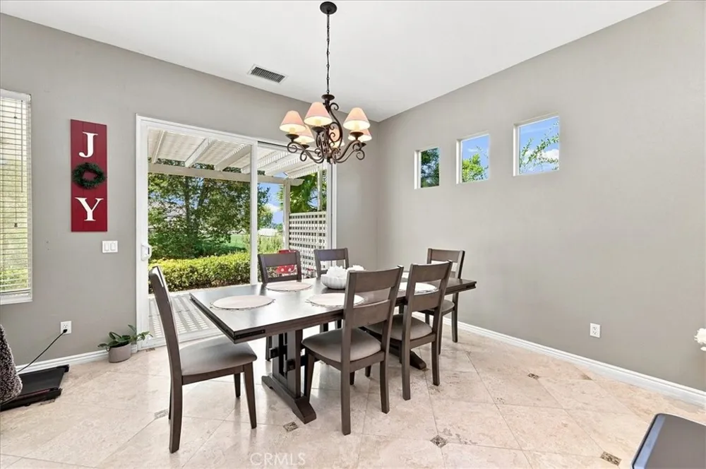24211 Whitetail Corona, CA 92883