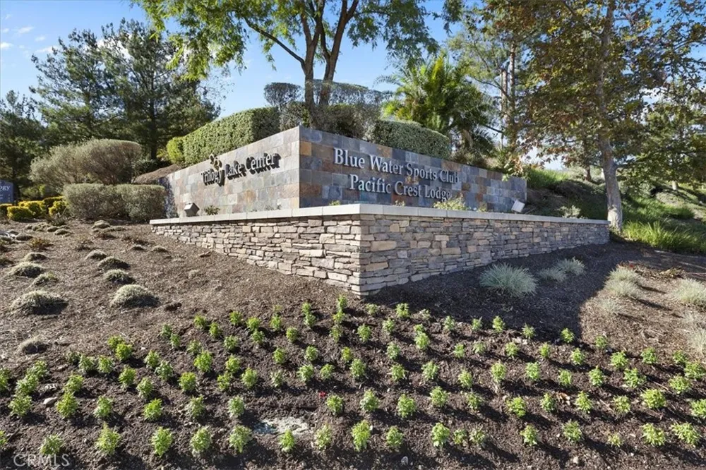24211 Whitetail Corona, CA 92883