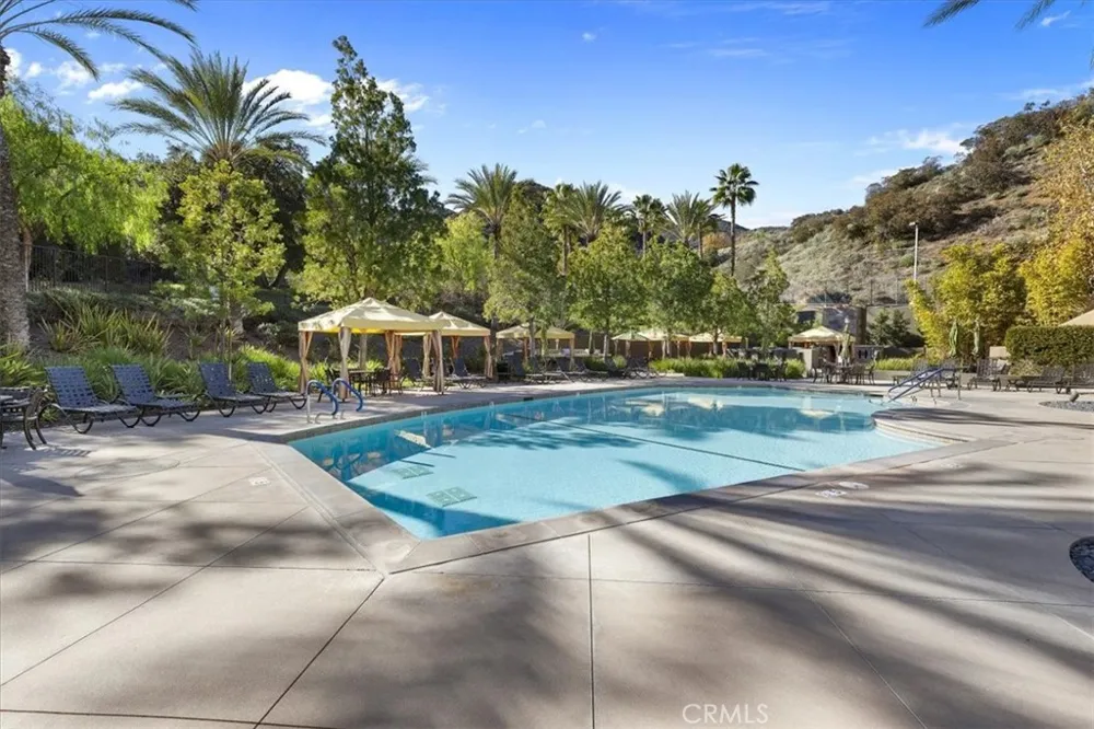 24211 Whitetail Corona, CA 92883