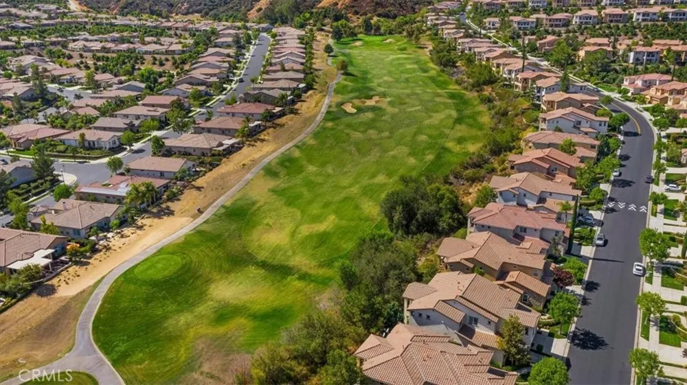 24211 Whitetail Corona, CA 92883