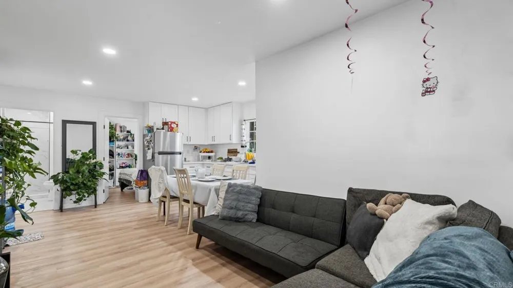 2181 Franklin Avenue San Diego, CA 92113