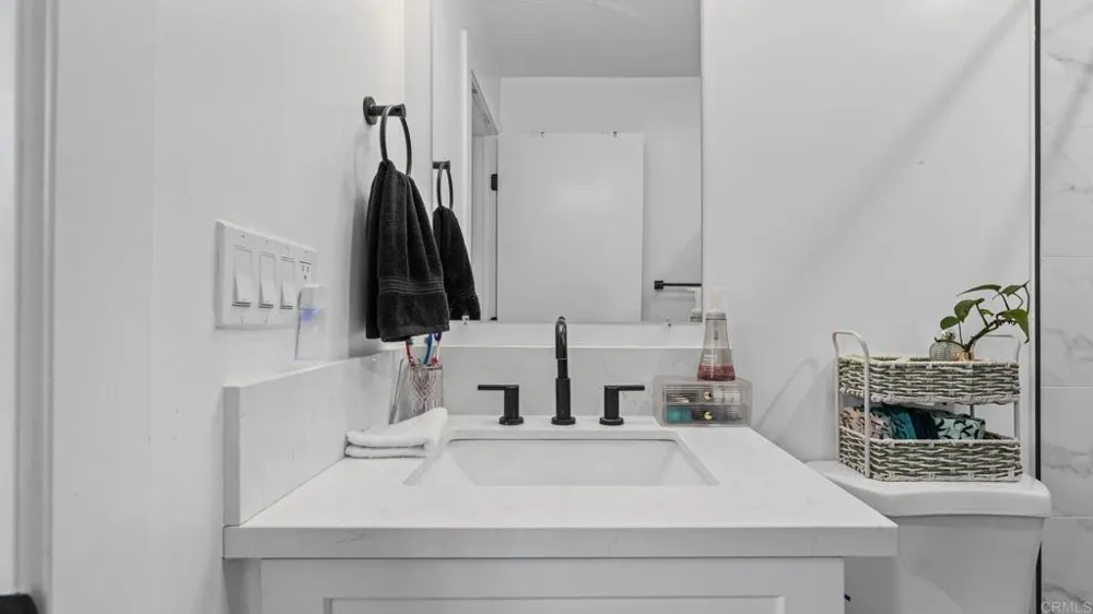 2181 Franklin Avenue San Diego, CA 92113