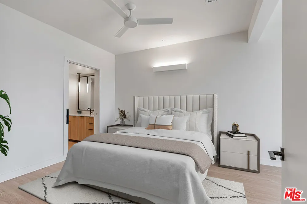 3688 Overland Avenue #714 Los Angeles, CA 90034