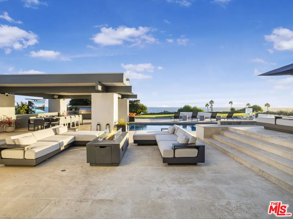 30020 Morning View Drive Malibu, CA 90265