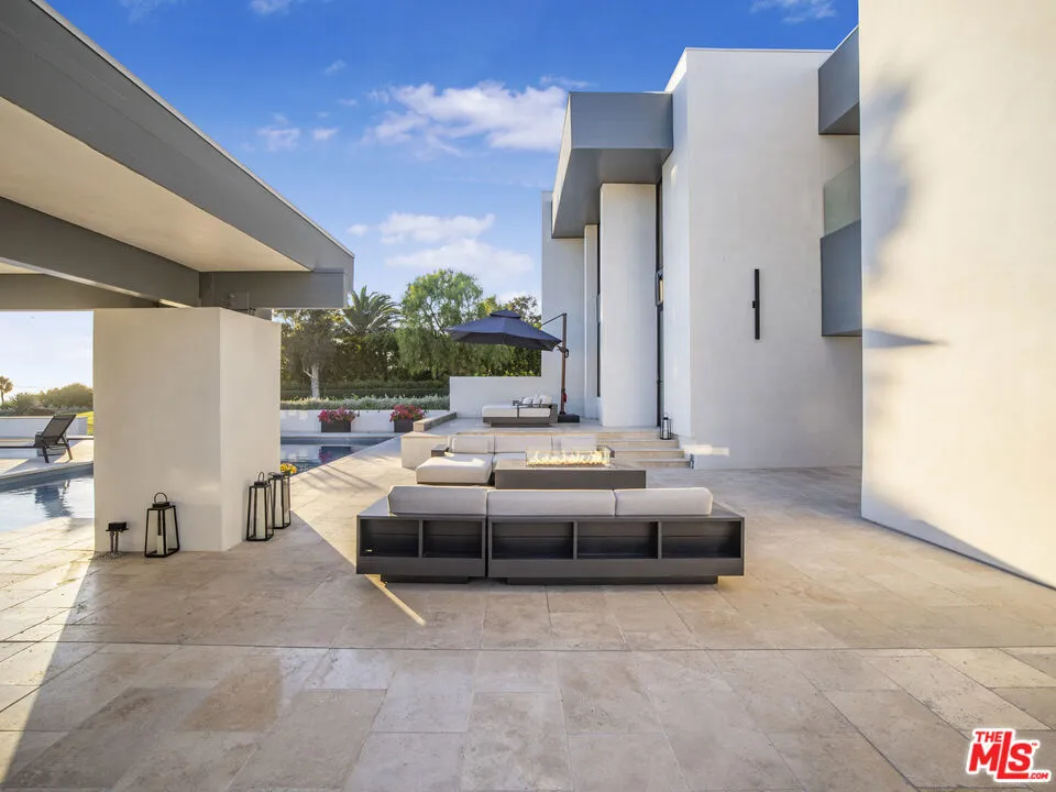 30020 Morning View Drive Malibu, CA 90265