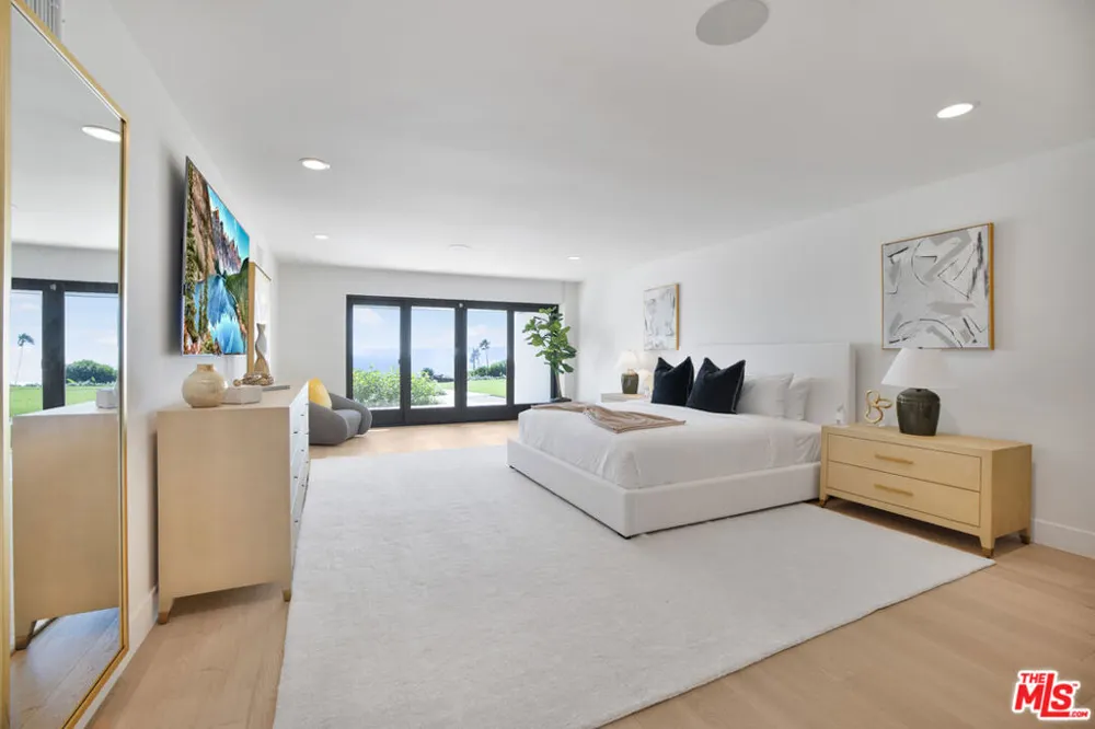30020 Morning View Drive Malibu, CA 90265