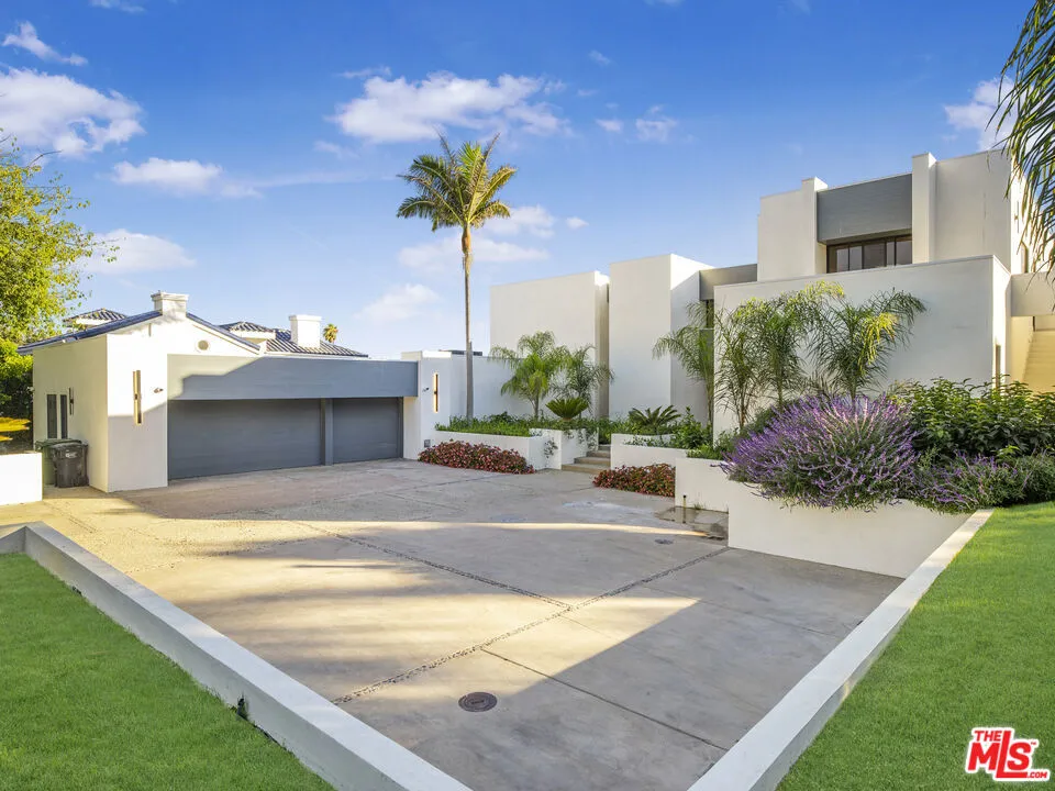 30020 Morning View Drive Malibu, CA 90265