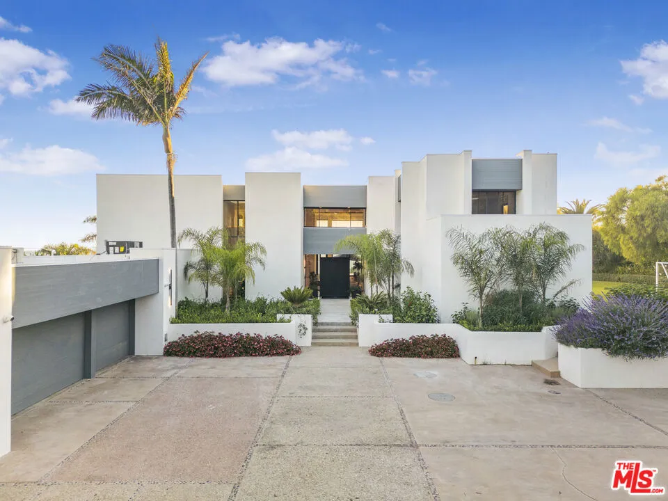 30020 Morning View Drive Malibu, CA 90265