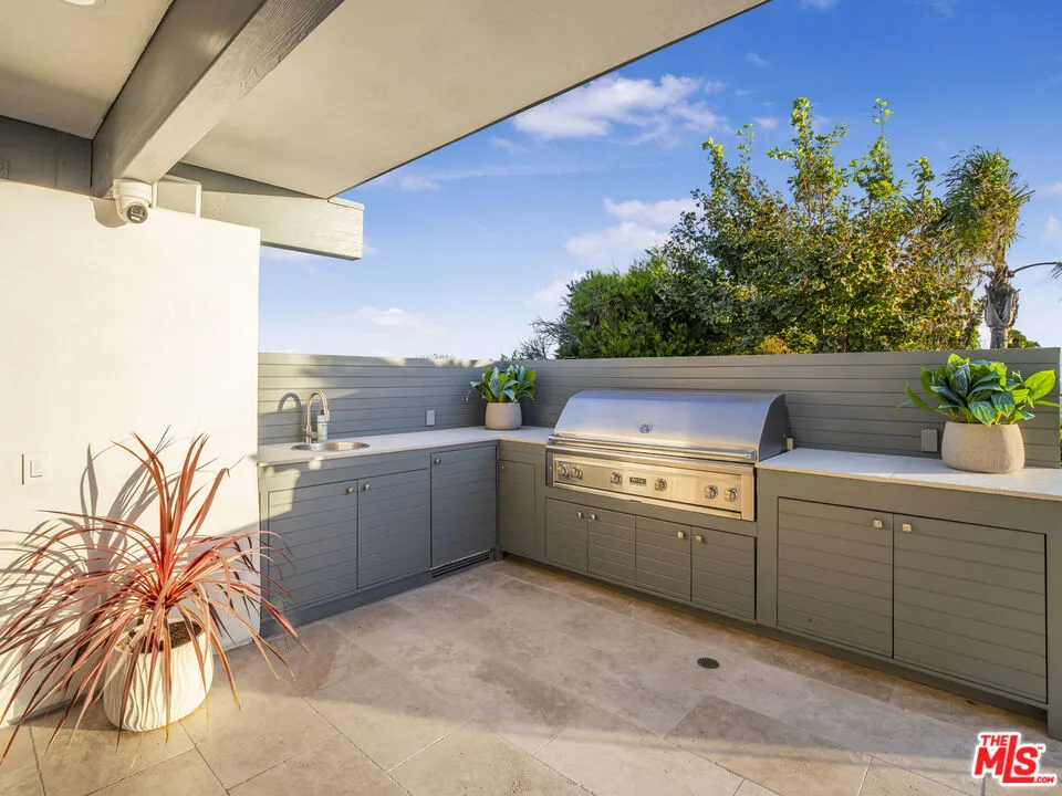 30020 Morning View Drive Malibu, CA 90265