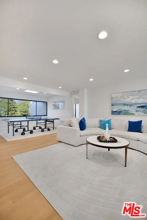 30020 Morning View Drive Malibu, CA 90265