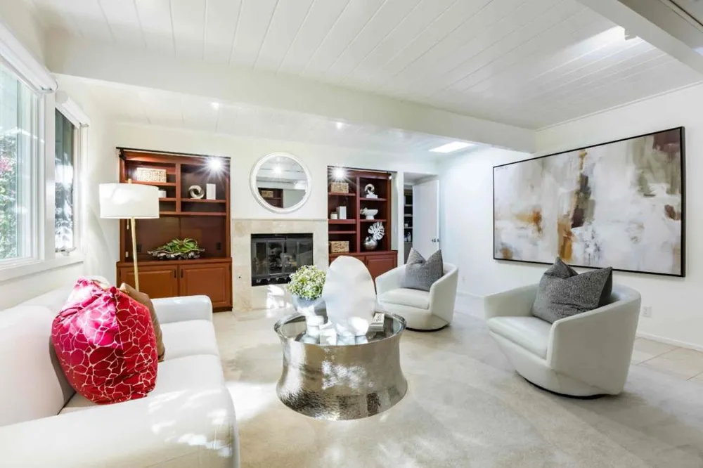 788 Ames Avenue Palo Alto, CA 94303