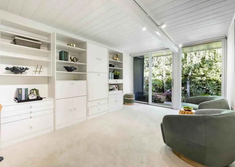 788 Ames Avenue Palo Alto, CA 94303