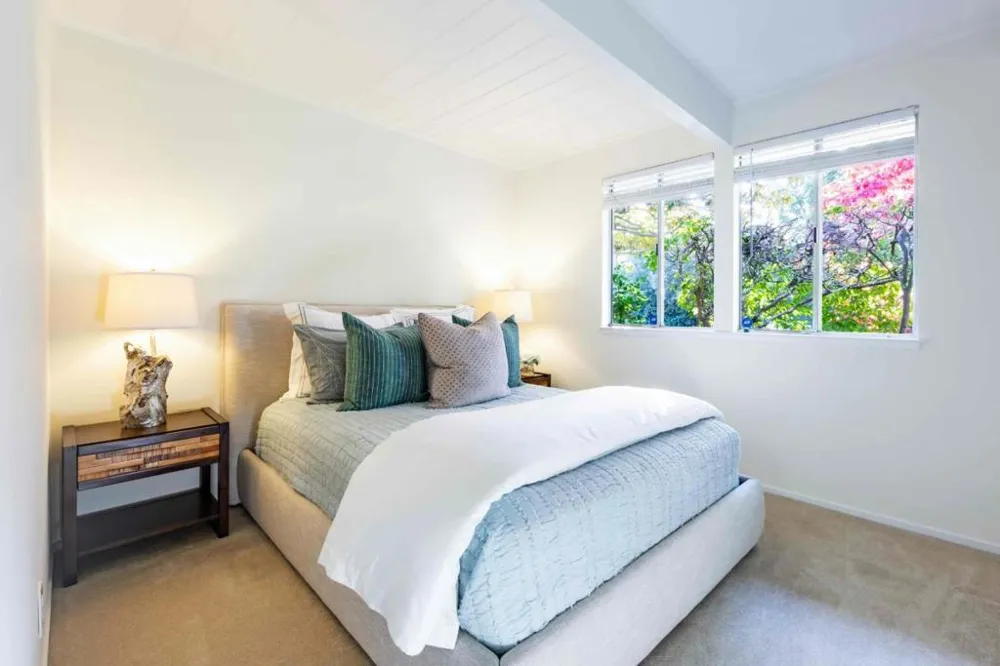 788 Ames Avenue Palo Alto, CA 94303