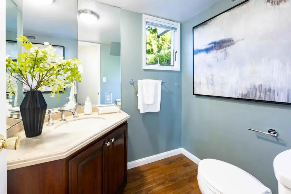 788 Ames Avenue Palo Alto, CA 94303