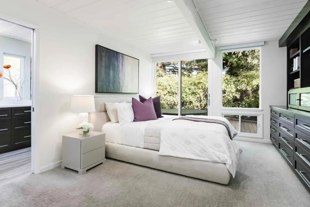 788 Ames Avenue Palo Alto, CA 94303