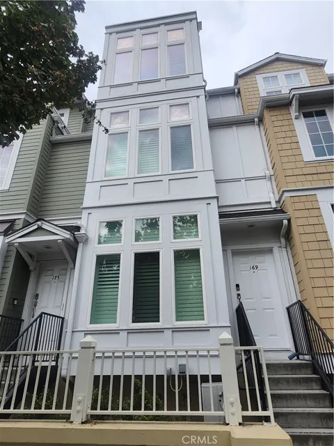 169 Laurel Grove