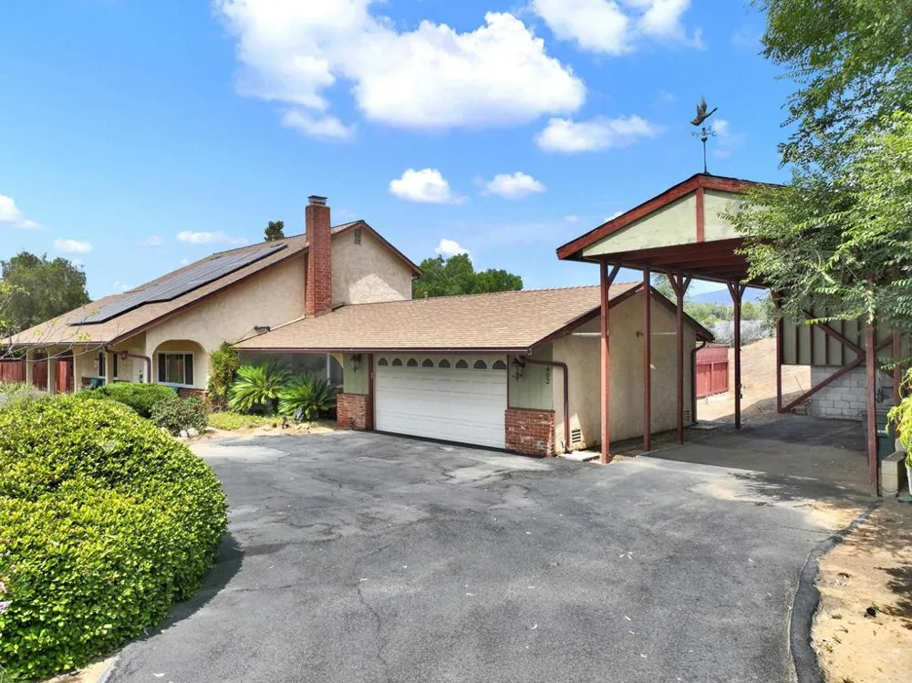 1402 Big Red Road Alpine, CA 91901