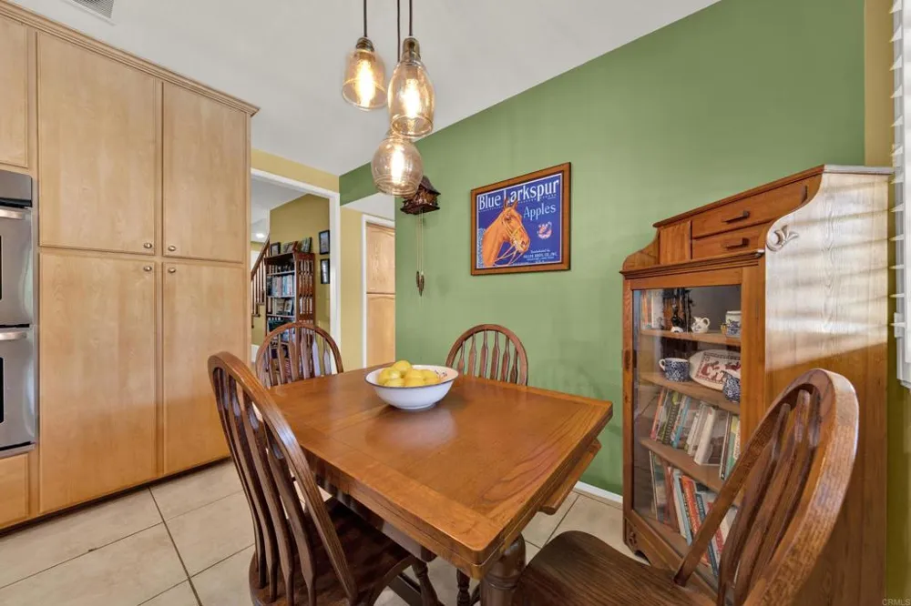 1402 Big Red Road Alpine, CA 91901