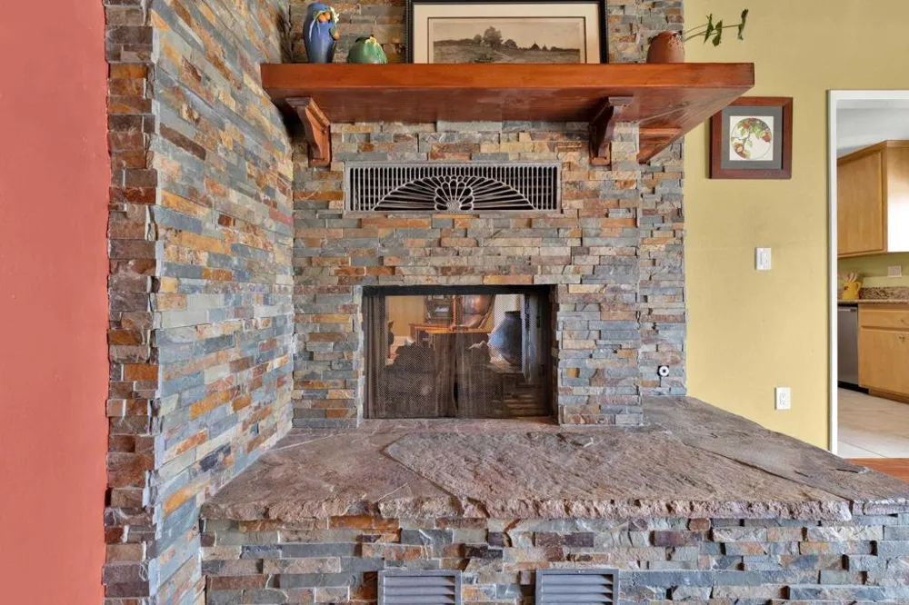 1402 Big Red Road Alpine, CA 91901