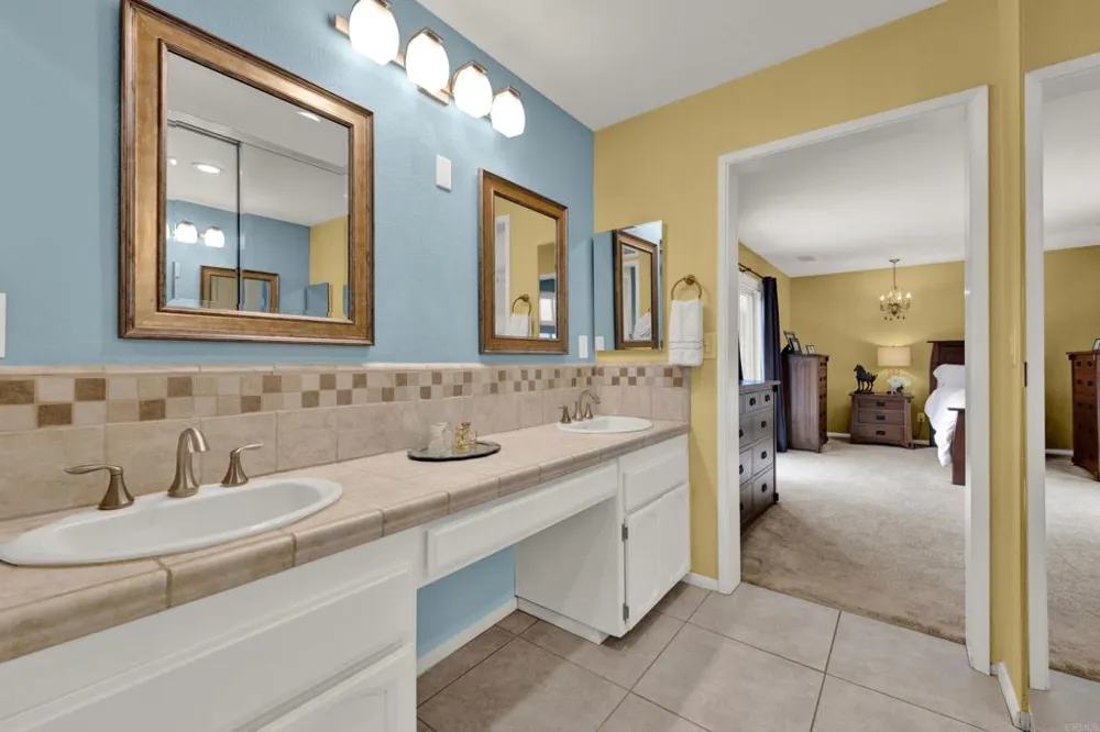1402 Big Red Road Alpine, CA 91901