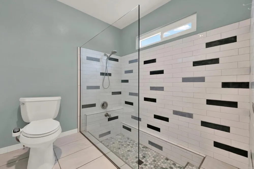 1402 Big Red Road Alpine, CA 91901