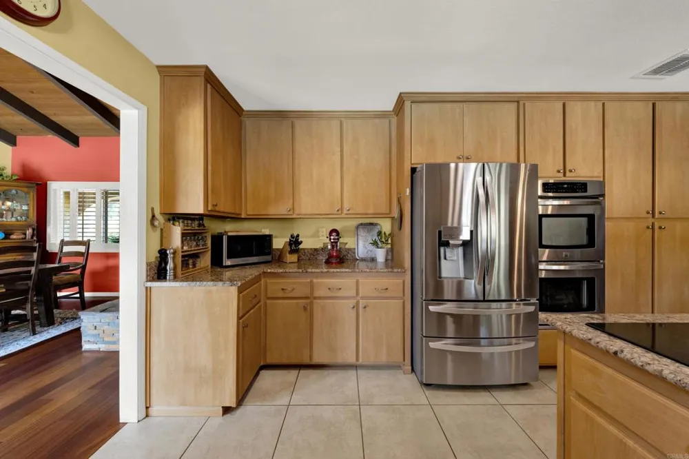 1402 Big Red Road Alpine, CA 91901