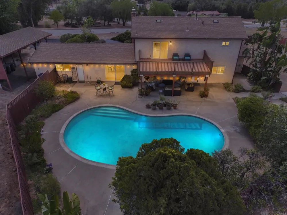 1402 Big Red Road Alpine, CA 91901