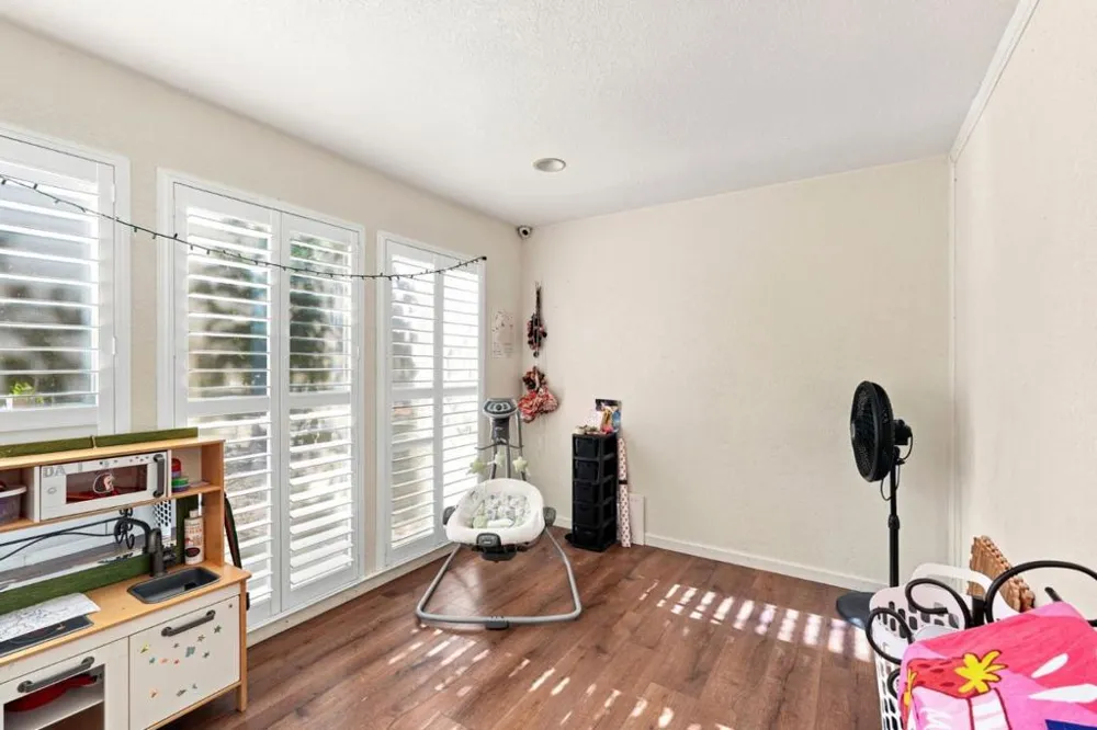 925 Ohio Avenue Modesto, CA 95358