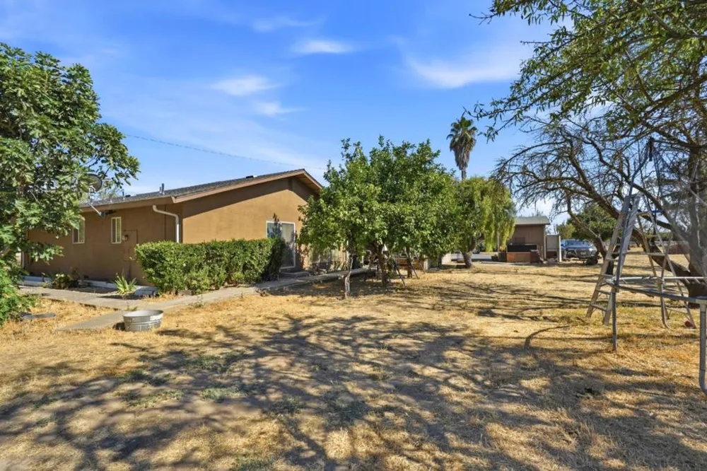 925 Ohio Avenue Modesto, CA 95358