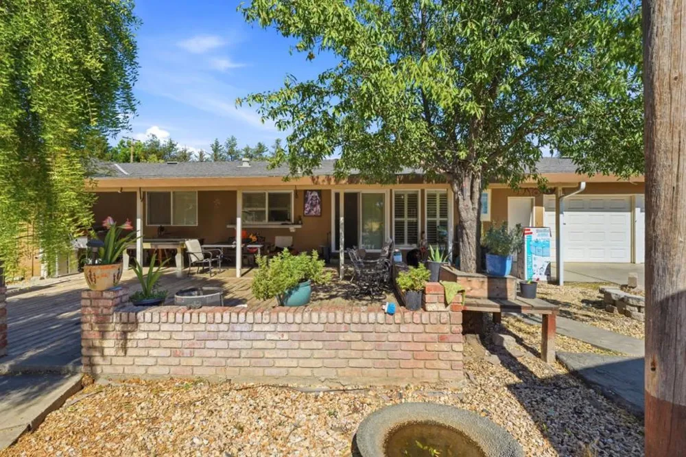 925 Ohio Avenue Modesto, CA 95358