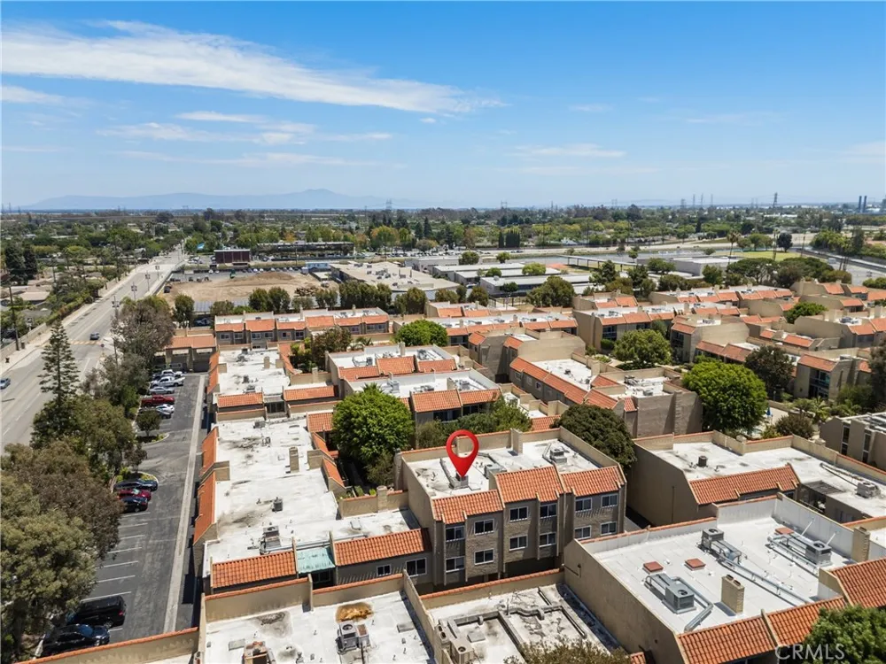1116 Palo Verde Long Beach, CA 90815