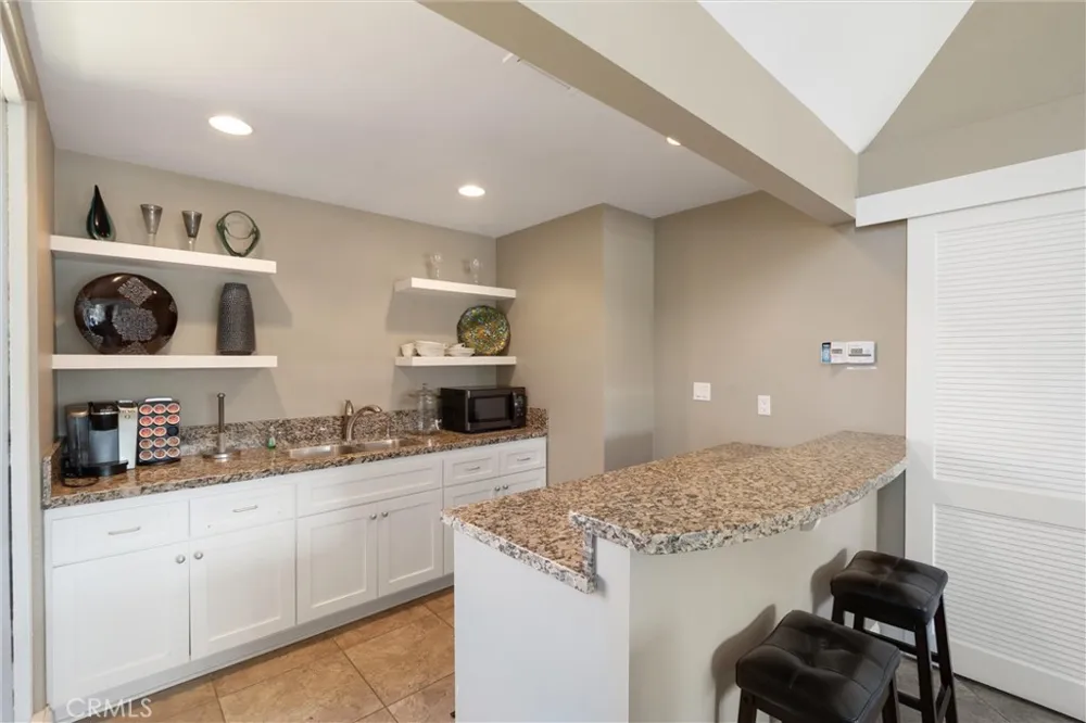 1116 Palo Verde Long Beach, CA 90815