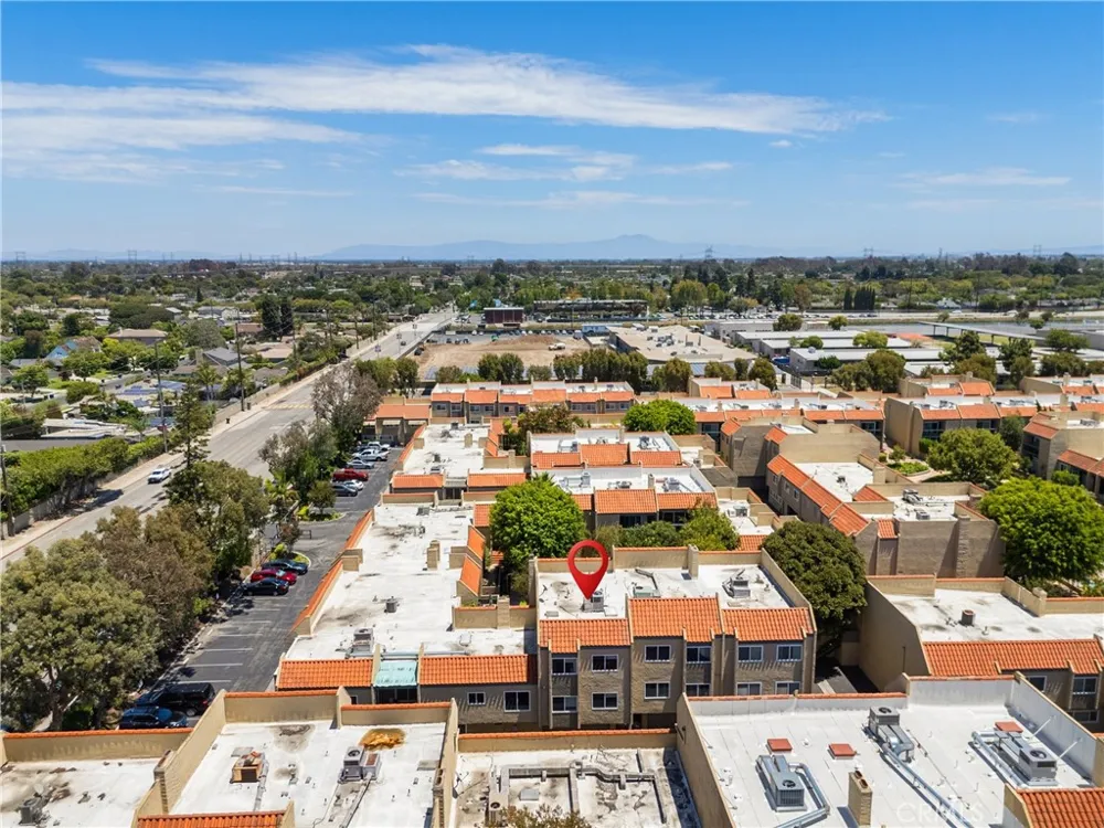 1116 Palo Verde Long Beach, CA 90815