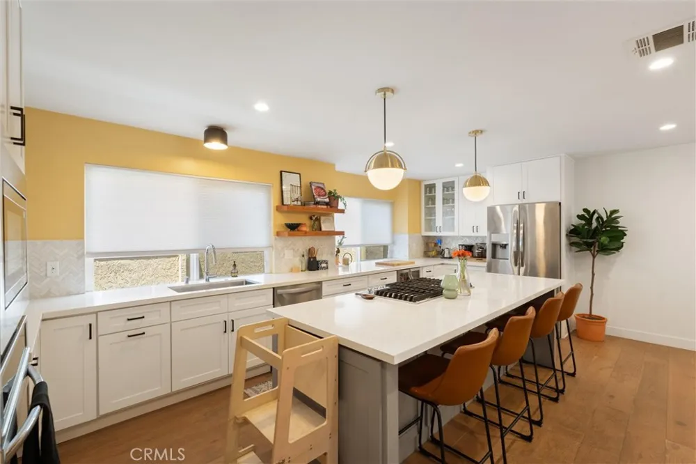 1116 Palo Verde Long Beach, CA 90815