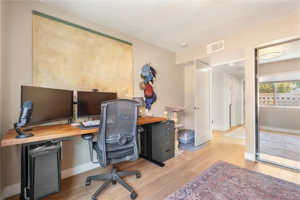 1116 Palo Verde Long Beach, CA 90815
