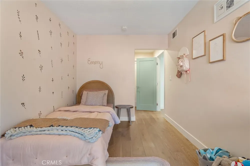 1116 Palo Verde Long Beach, CA 90815