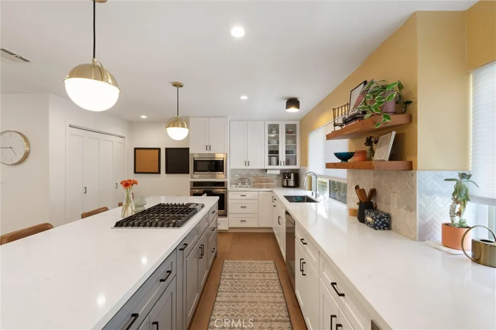 1116 Palo Verde Long Beach, CA 90815