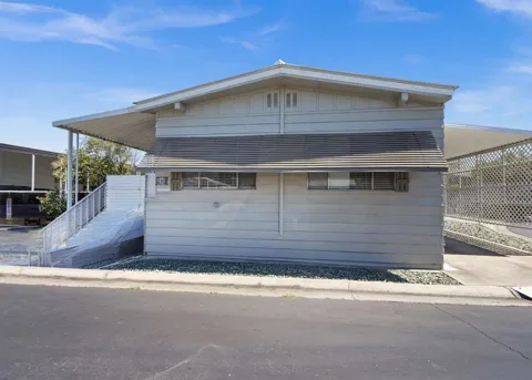 8700 West Lane #280