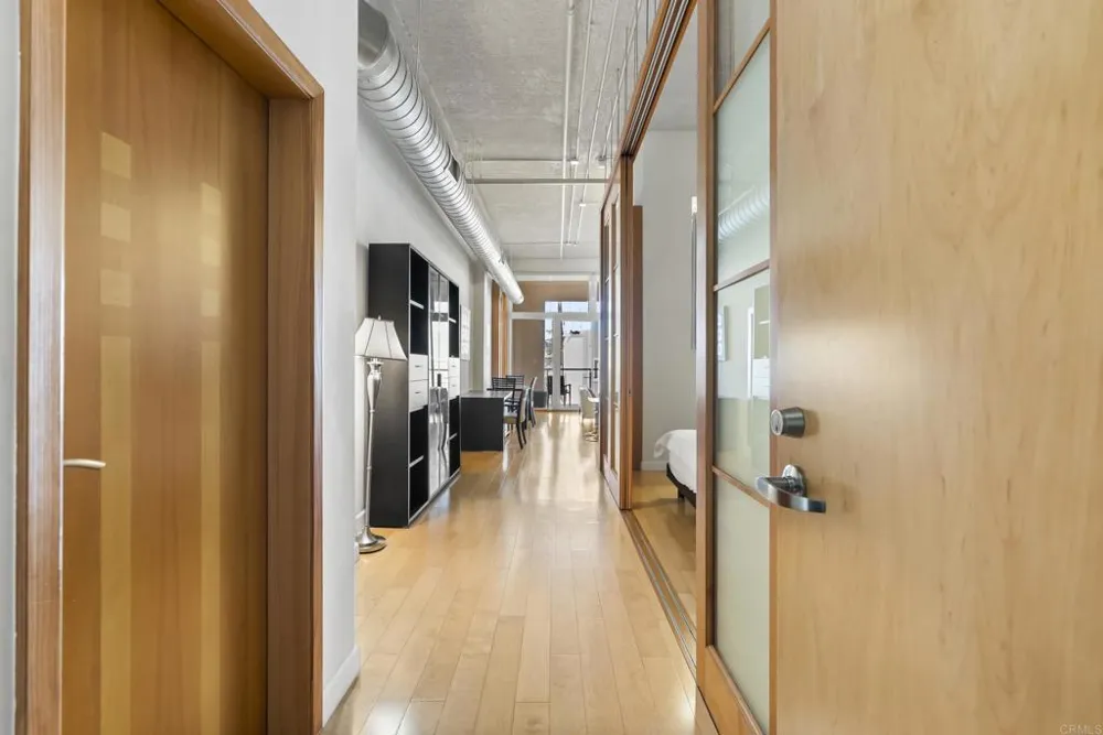550 Seagaze Drive #9 Oceanside, CA 92054