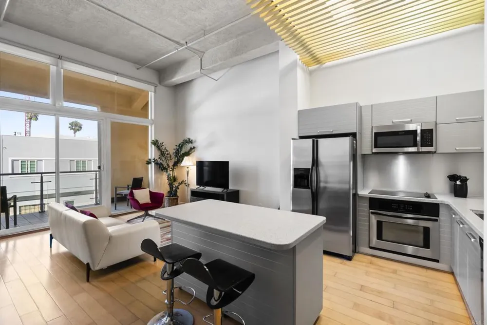 550 Seagaze Drive #9 Oceanside, CA 92054