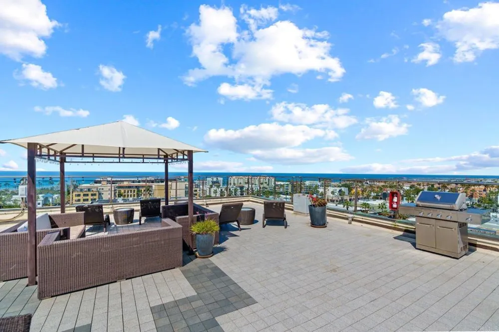 550 Seagaze Drive #9 Oceanside, CA 92054