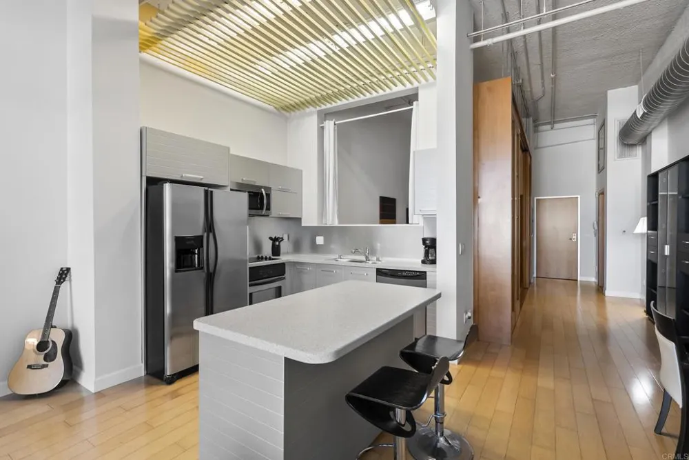550 Seagaze Drive #9 Oceanside, CA 92054