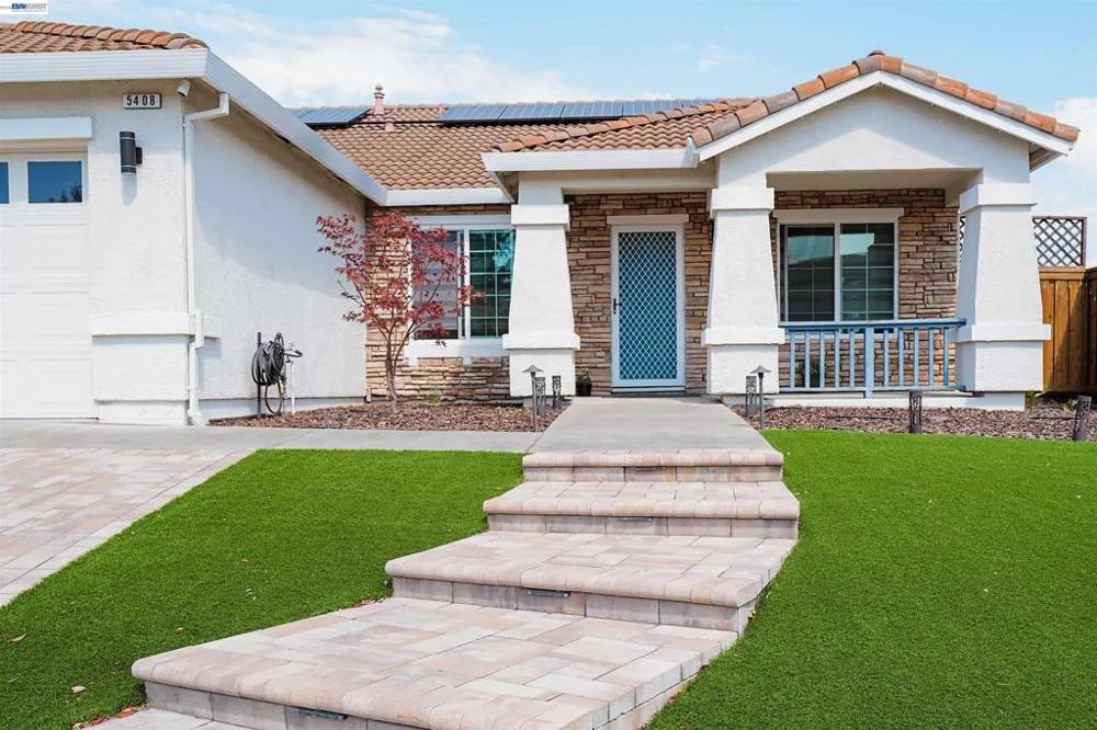 5408 La Salle Way Vallejo, CA 94591