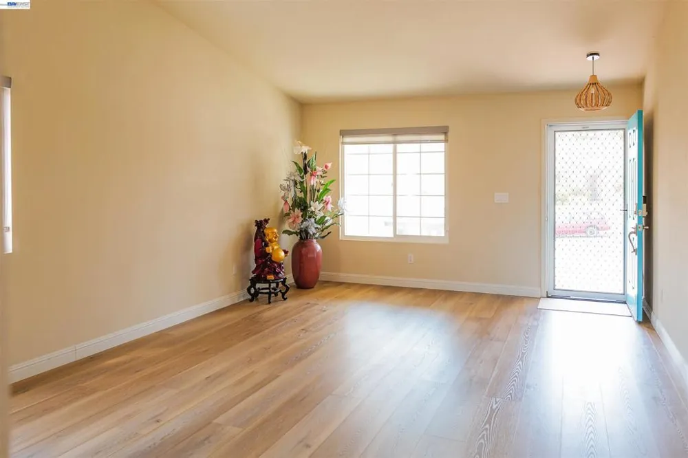 5408 La Salle Way Vallejo, CA 94591